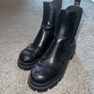 Black Leather Women’s Boots